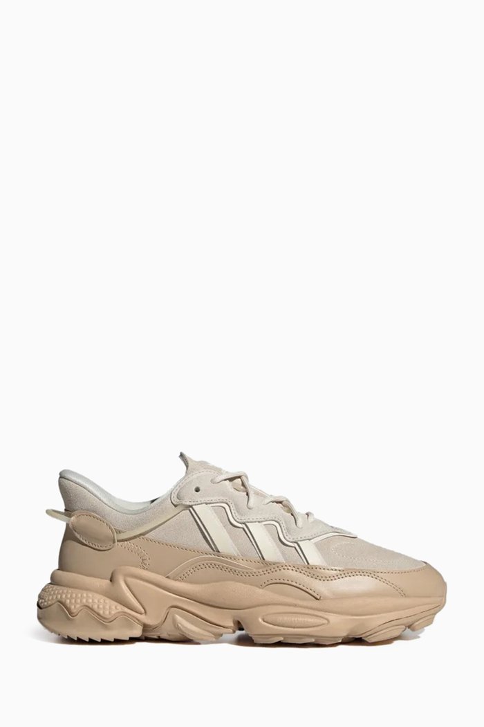 

Ozweego Sneakers in Suede, Neutral
