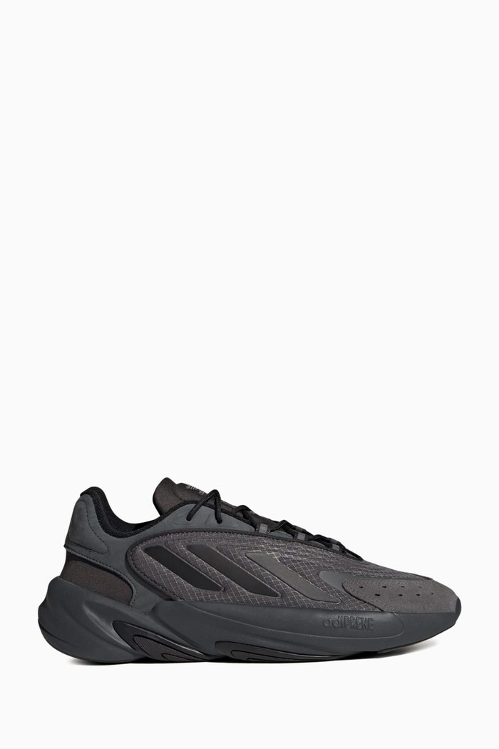 

Ozelia Sneakers in Moulded Ripstop, Black