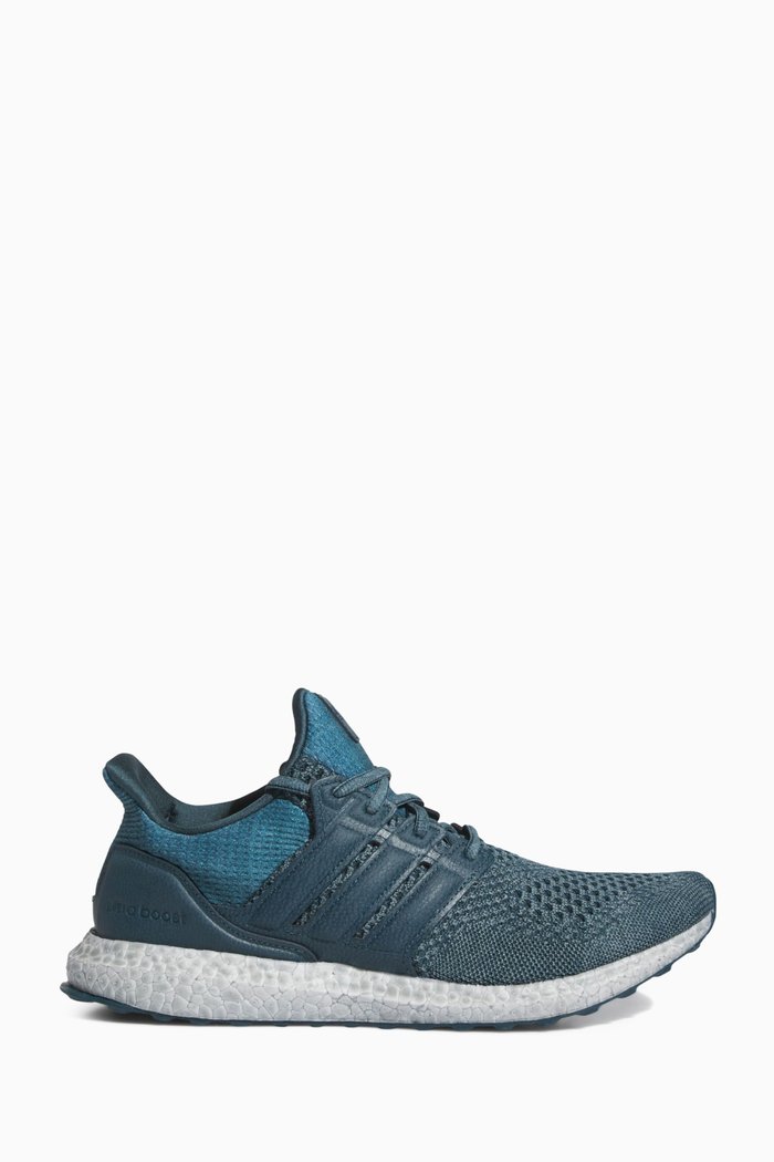 

Ultraboost 1.0 Sneakers in PRIMEKNIT, Blue