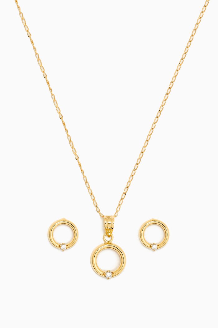 

The Golden Ring Diamond Earrings & Necklace Set in 18kt Gold