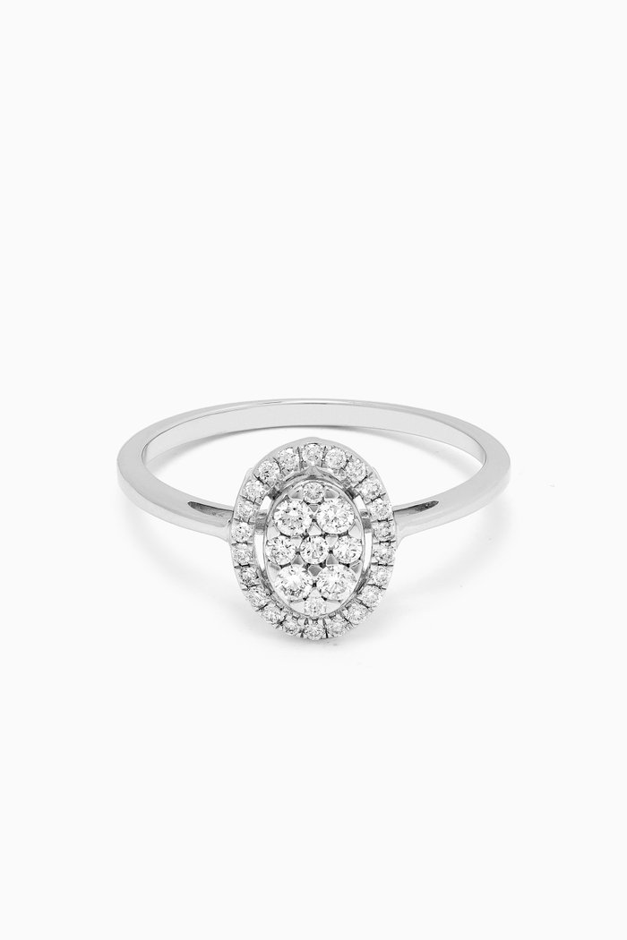 

Illusion Cushion Diamond Ring in 18kt White Gold
