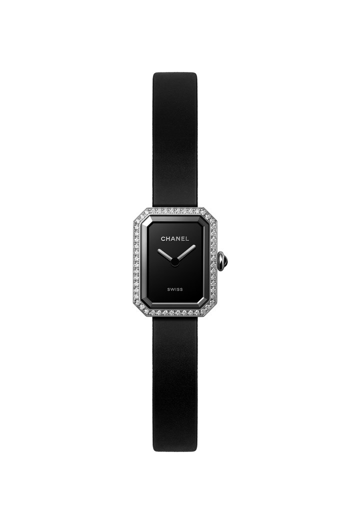 Steel and diamonds, black rubber strap with velvet touch, black-lacquered dial