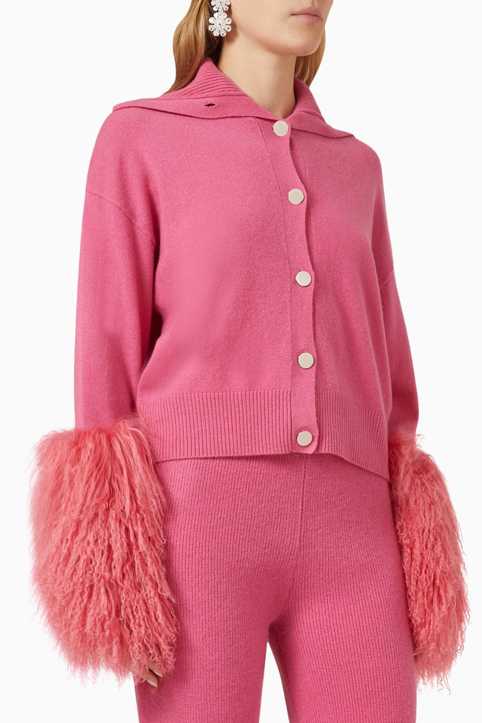 

Buttoned Cardigan with Shearling Cuffs in Merino Wool, Pink