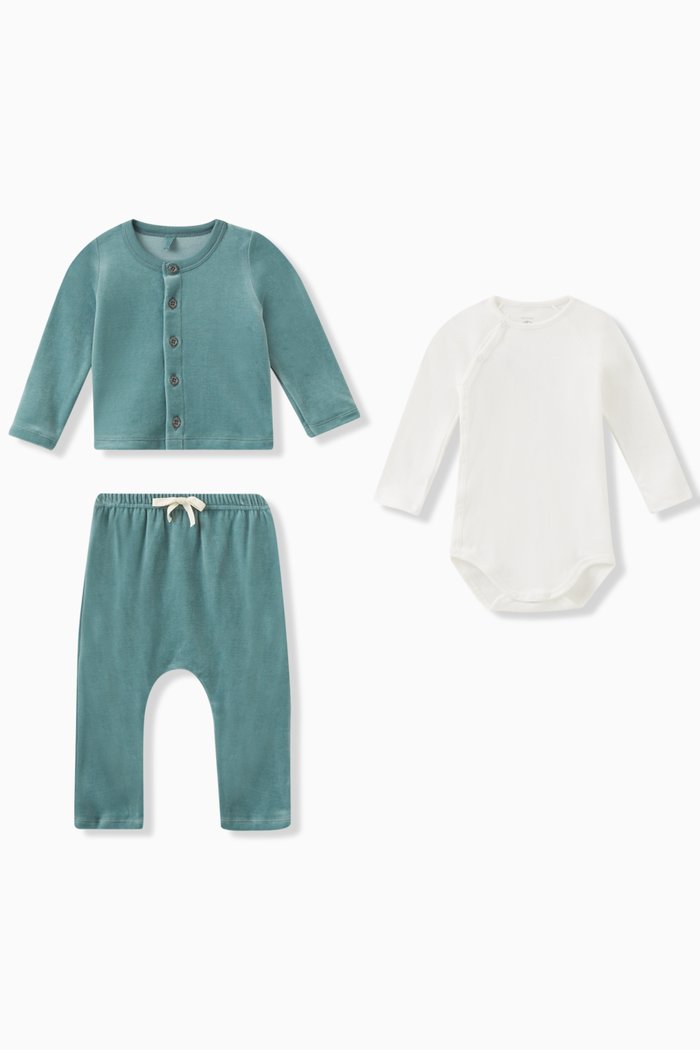 

Three-Piece and Bodysuit in Velour, Green