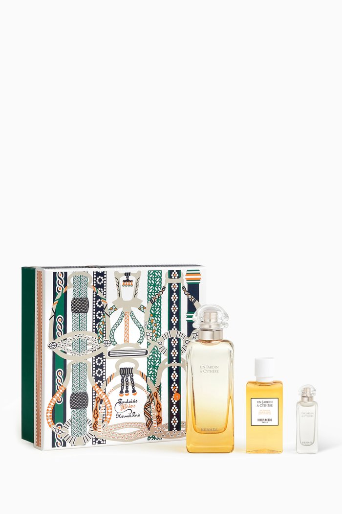 

Un Jardin A Cythere Eau De Toilette Gift Set, Colourless