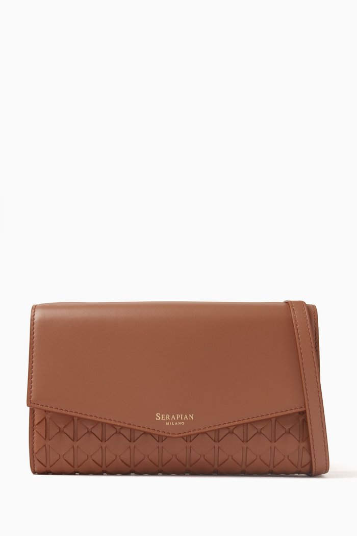 Pochette Bag with Mirror in Leather, Brown
