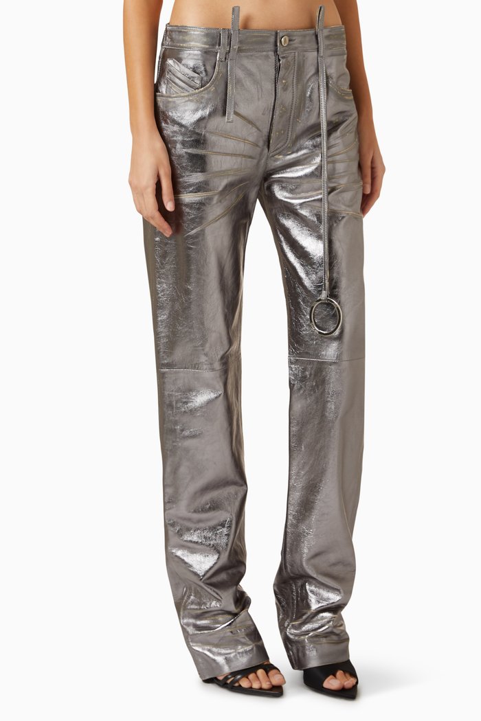 

Destroyed Jeans in Mirror Leather, Silver