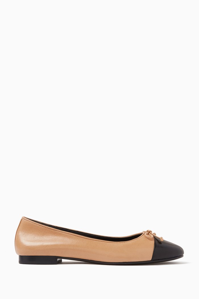 

Cap-toe Ballet Flats in Leather, Neutral