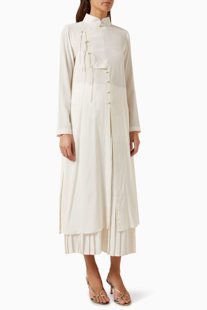 

Chinese-collar Robe in Silk, White