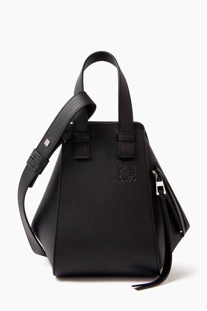 

Compact Hammock Crossbody Bag in Calfskin Leather, Black