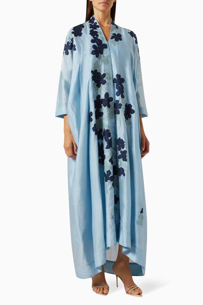 

Floral-embroidered Kaftan in Silk, Blue