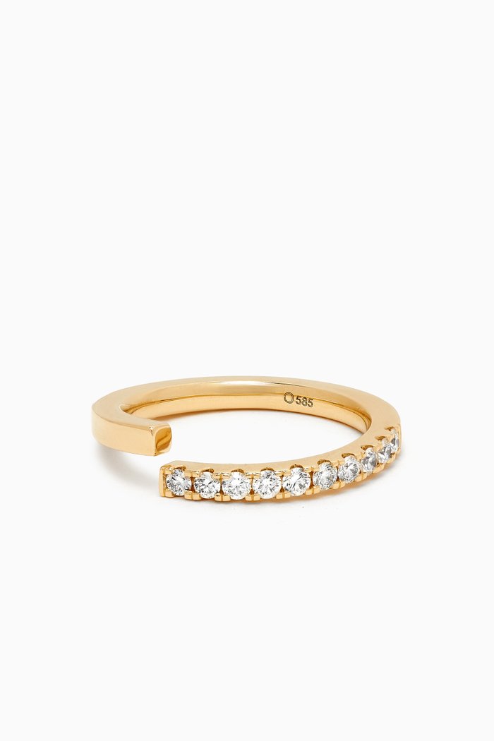 

Diamond Line Twisted Ring in 14kt Gold, Yellow