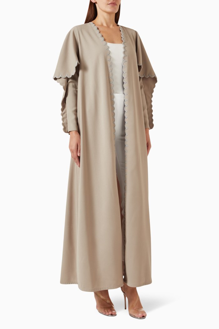 

Scallops Embroidered Eagle Sleeves Abaya in Crepe, Neutral