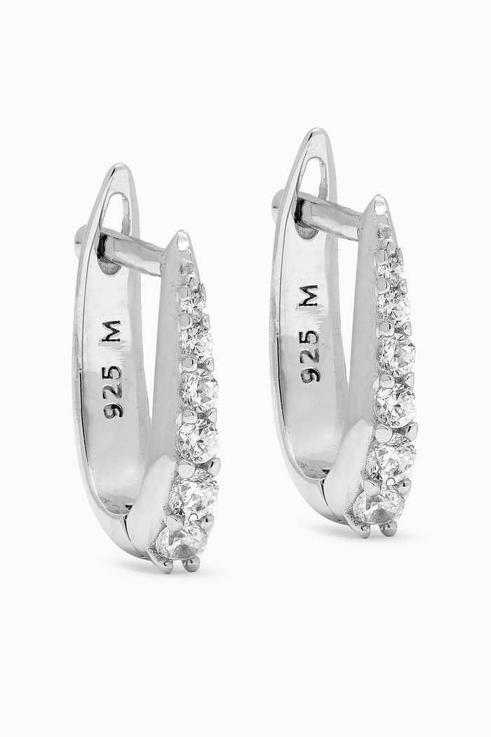 

Claw Huggie Earrings in Sterling Silver
