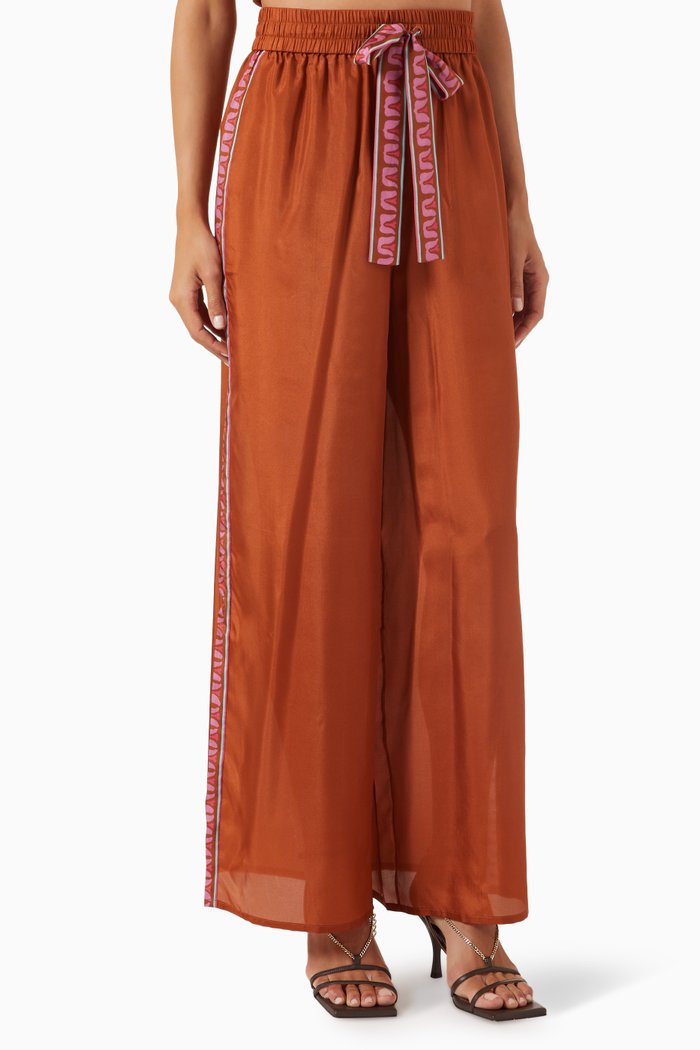 

Acadian Relaxed Pants in Silk, Brown