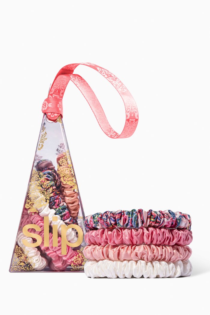 

Silk Chelsea Scrunchie Ornament, Colourless