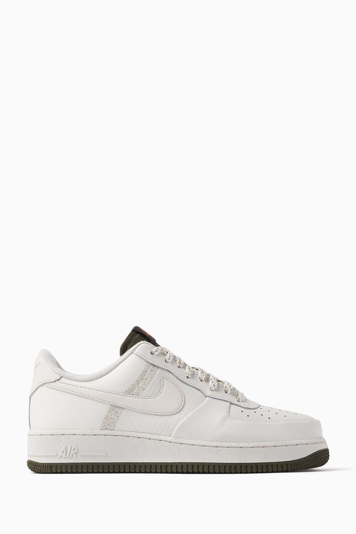 

Air Force 1 '07 LV8 Sneakers in Leather, Neutral
