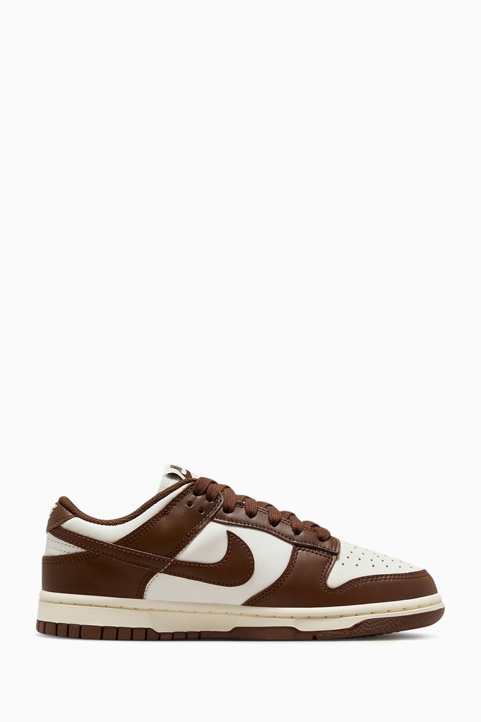 

Dunk Low Sneakers in Leather, Brown