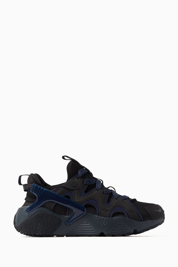 

Air Huarache Craft Low-top Sneakers in Mesh, Black