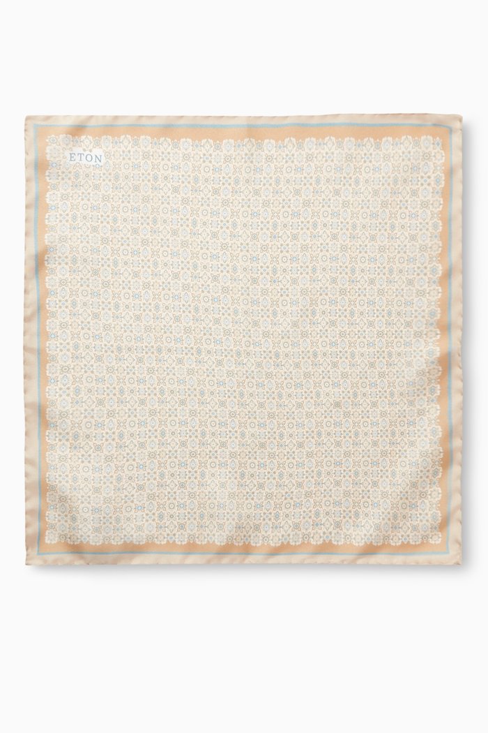

Medallion Print Pocket Square in Silk Twill, Neutral