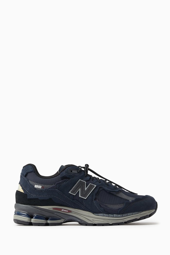 

2002R Protection Pack V3 Sneakers in Mesh, Blue