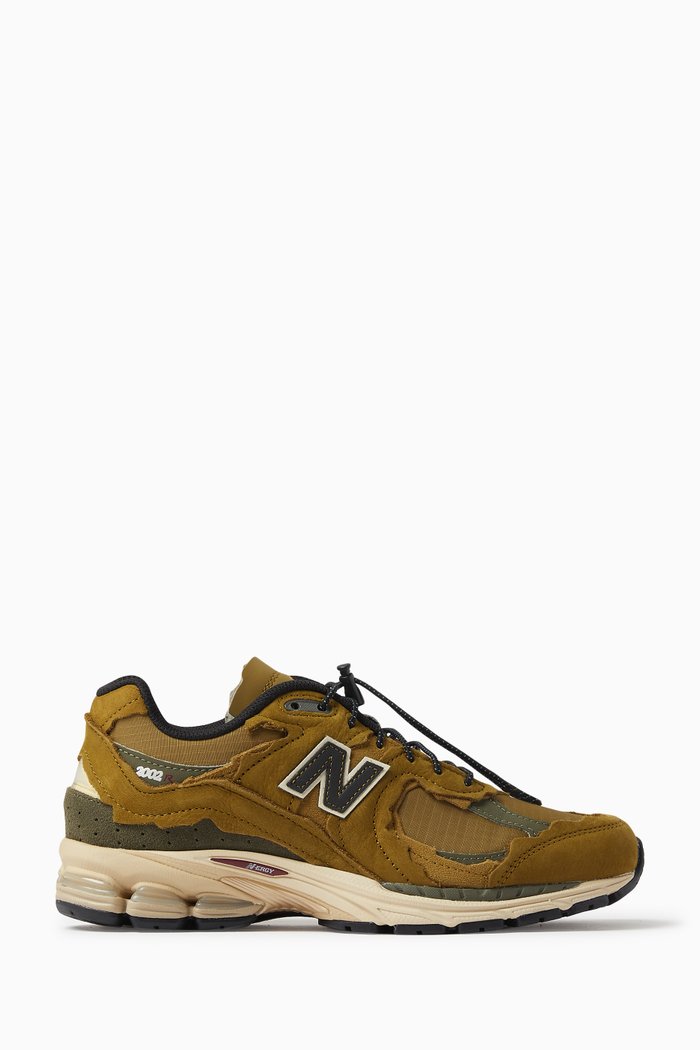 

2002R Protection Pack V3 Sneakers in Mesh, Green