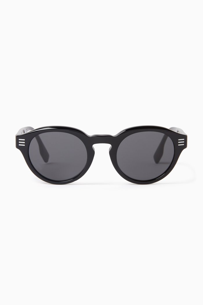 

Phantos Frame Check Sunglasses in Acetate, Black