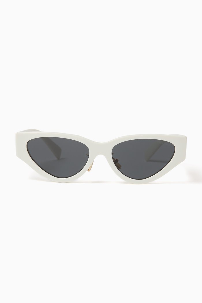 

Cat-eye Sunglasses in Acetate, White