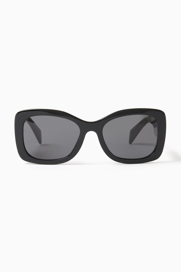

Oval Sunglasses in Acetate, Black