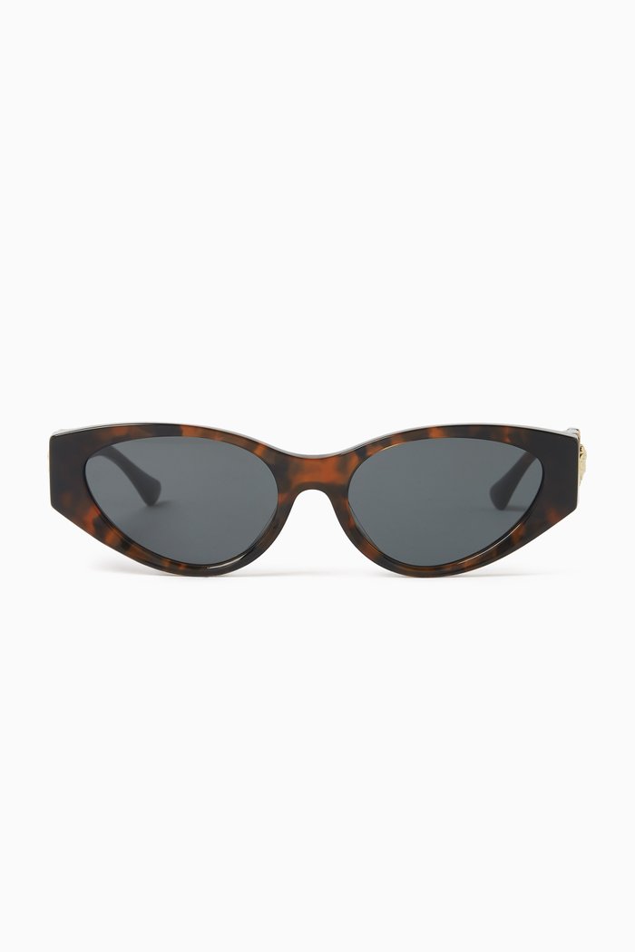 

Cat-eye Medusa Sunglasses in Acetate, Black