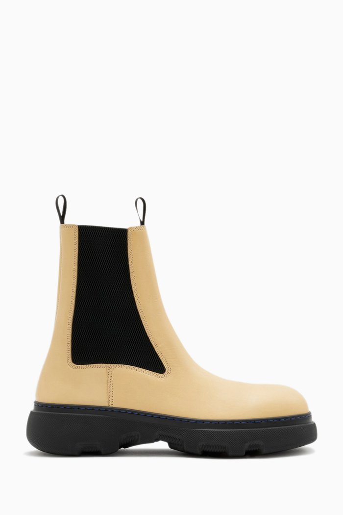 Creeper Chelsea Boots in Leather, Neutral