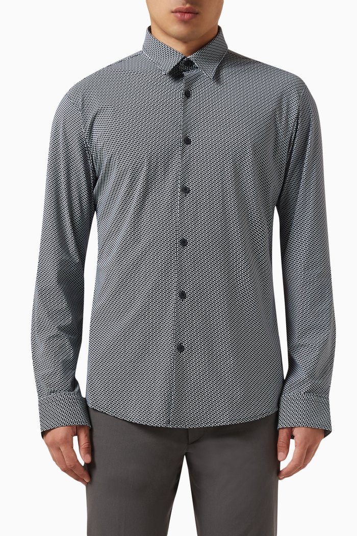 

Slim-fit Printed Shirt in Performance-stretch, Black