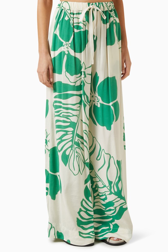 

Kartika Floral-print Pants in Viscose, Multicolour