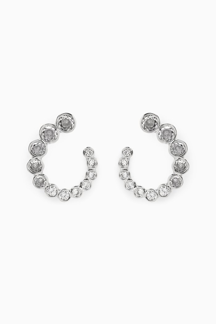 

Round Bezel C Curve Earrings in Rhodium-plated Brass, Silver