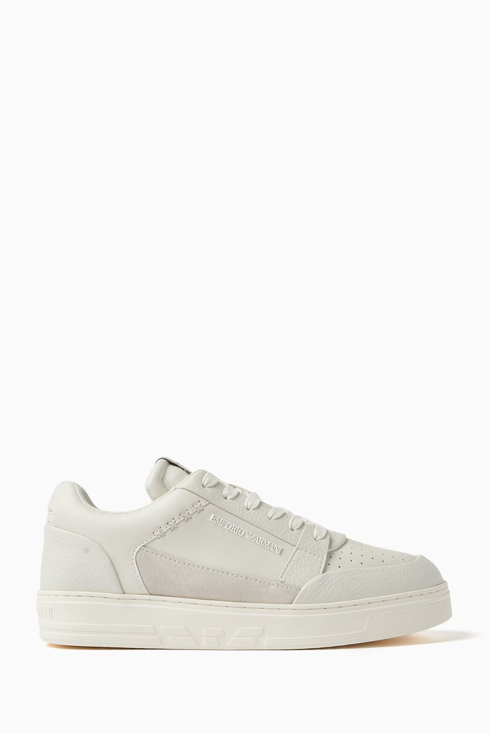 

Logo Low-top Sneakers in Leather, Neutral