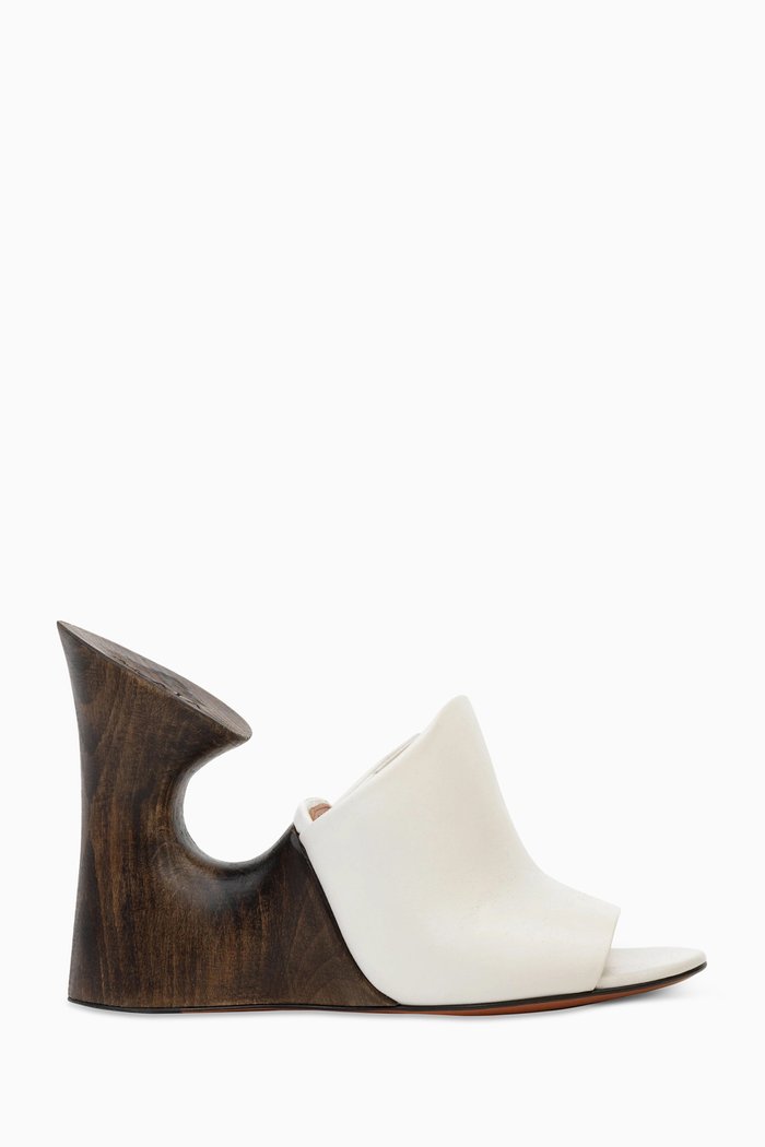 

La Sculpture 100 Mule Sandals in Calfskin & Wood, White