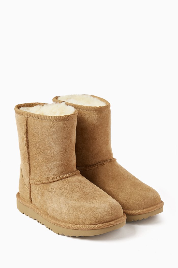 

Classic Short II Boots in Suede, Brown