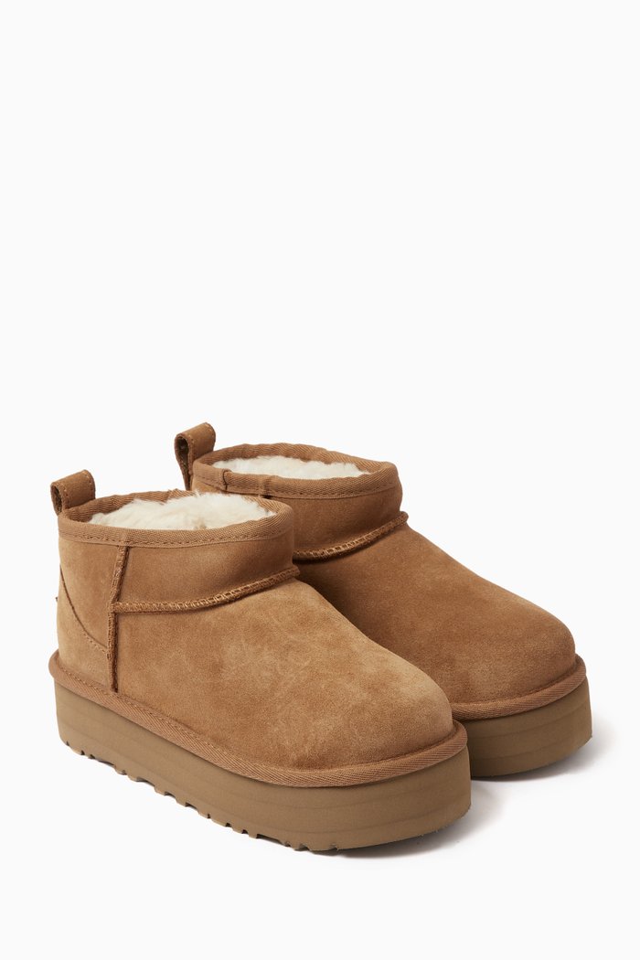 

Classic Ultra Mini Platform Boots in Suede, Brown