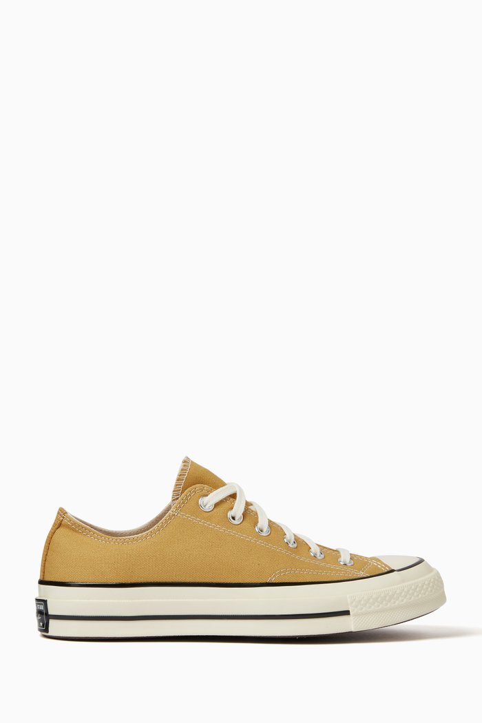 

Chuck 70 Low-top Sneakers in Canvas, Neutral