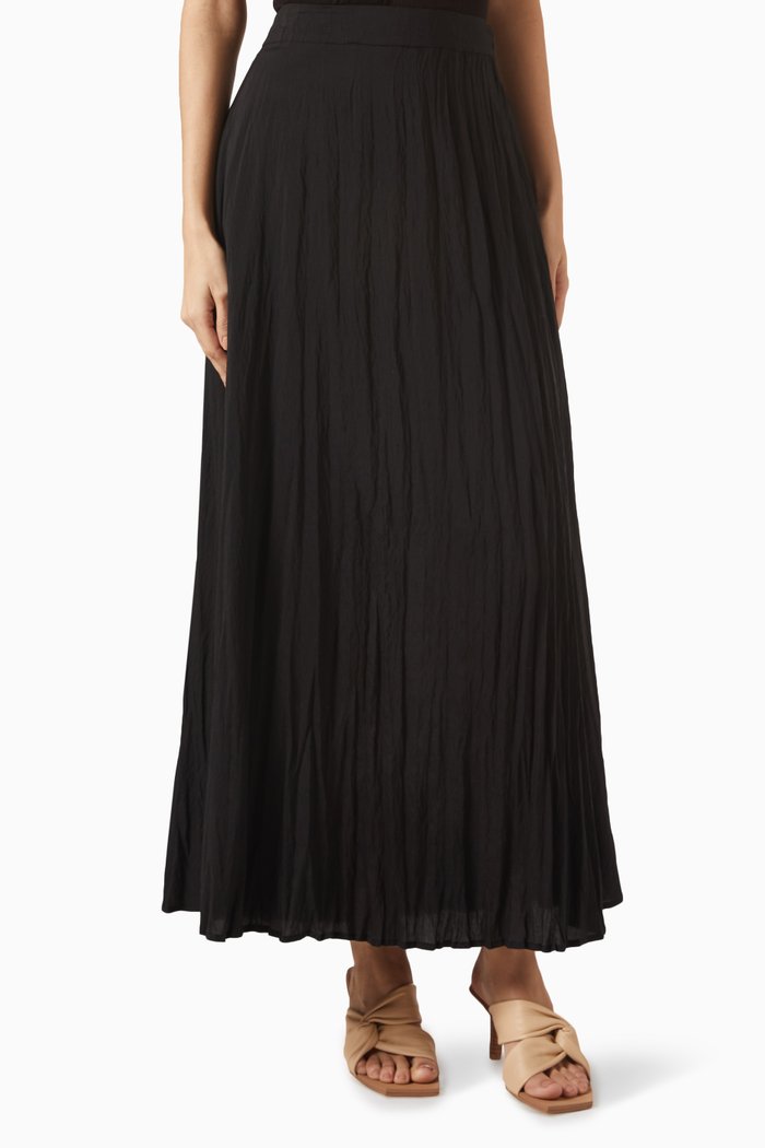 

Ranaculus Pleated Skirt in Tencel, Black