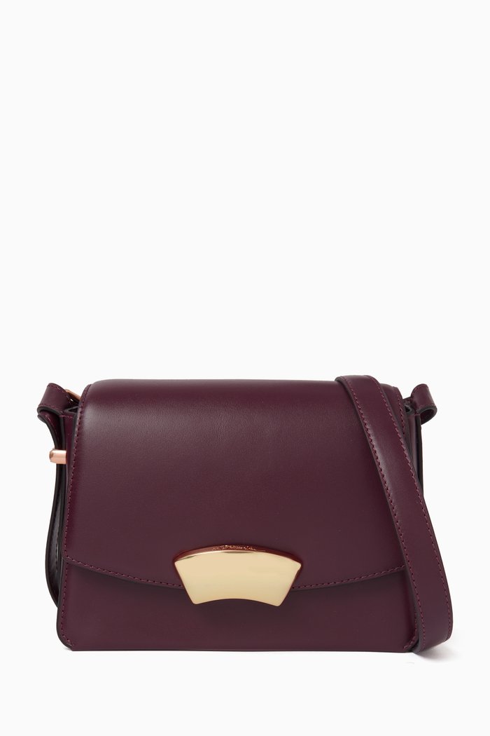 

ID Shoulder Bag in Smooth Leather, Burgundy