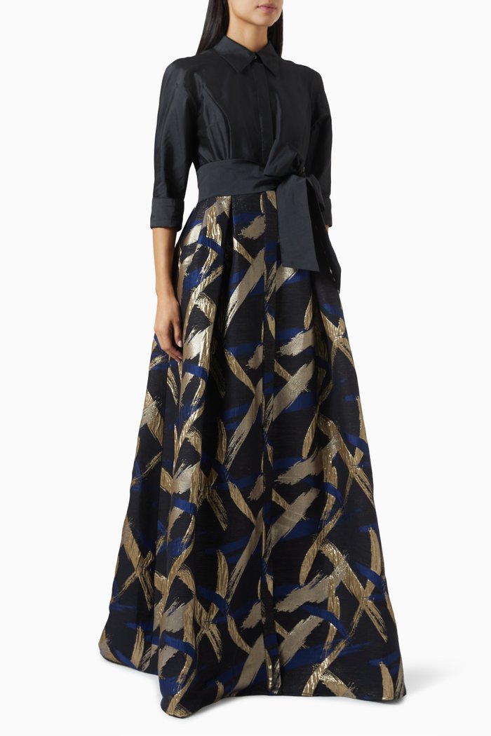 

Shirt Jacquard Gown in Taffeta, Black