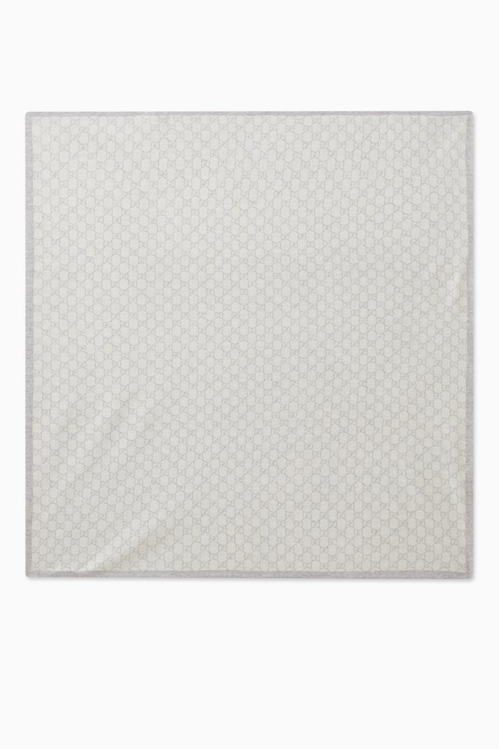 

GG Blanket in Wool, Grey