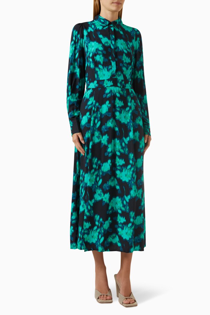 

Yasflair Shirt Dress in Viscose, Black