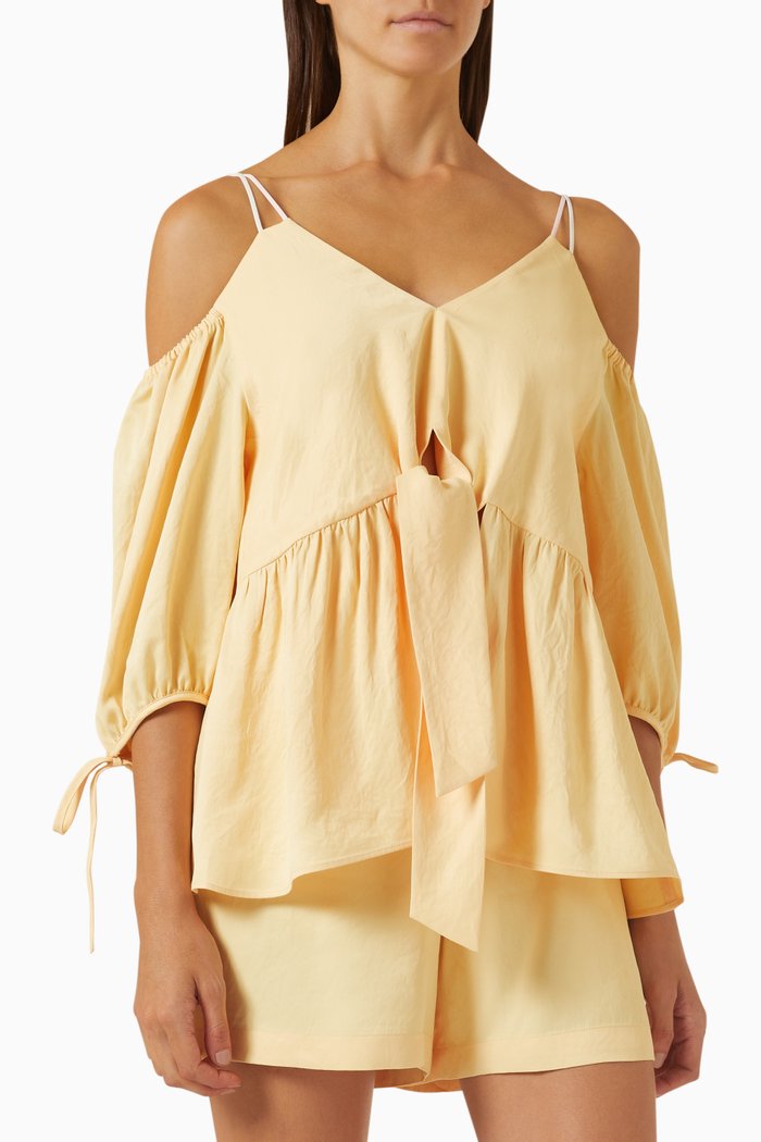 

Amari Top in Satin, Yellow