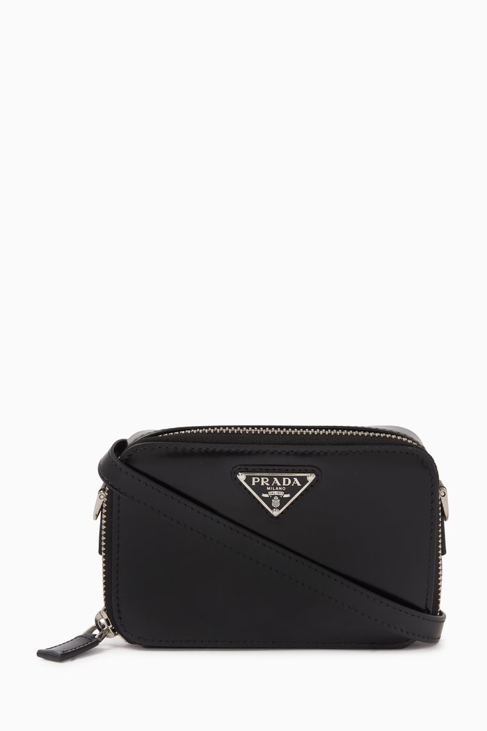 

Triangle Logo Crossbody Pouch Bag in Leather, Black