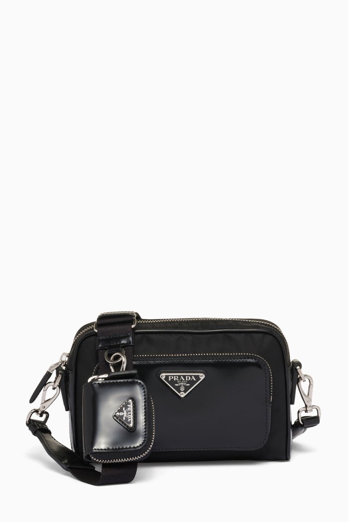 

Shoulder Bag in Brushed Leather, Black