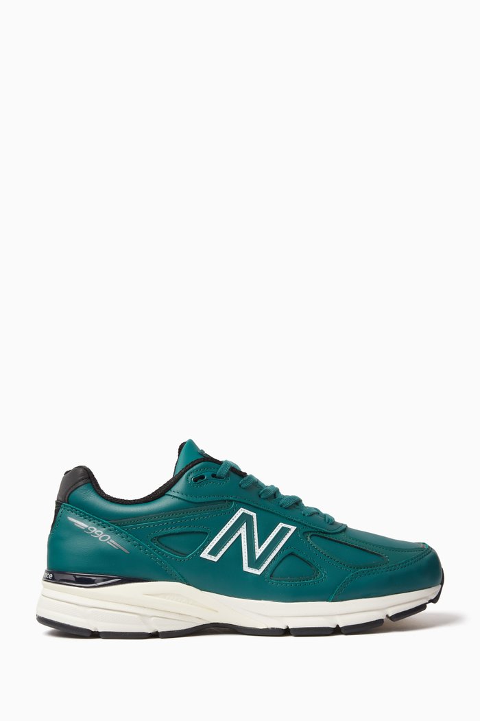 

Made in USA 990v4 Sneakers in Leather & Mesh, Blue