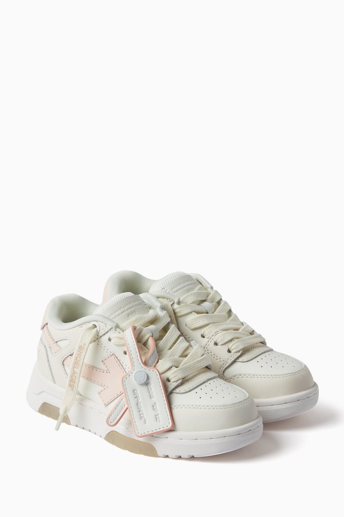 

Out Of Office Sneakers in Calf Leather, White