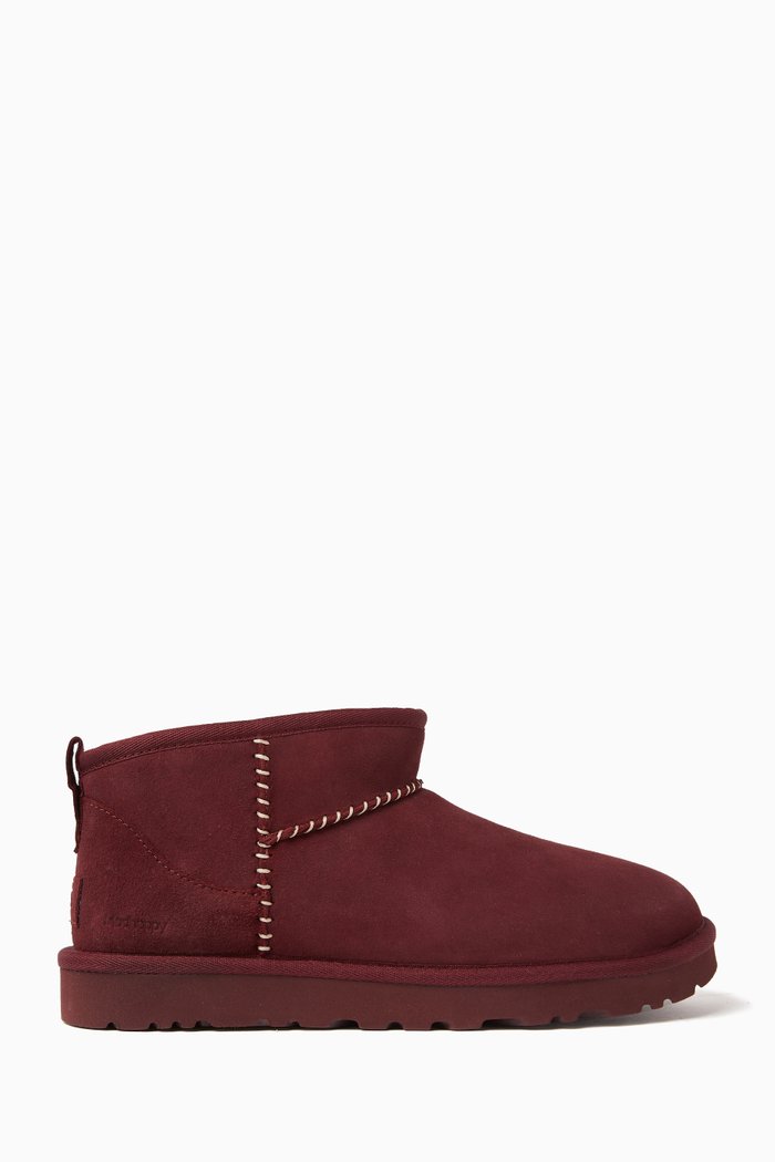

x Madhappy Classic Ultra Mini Boots in Suede, Burgundy